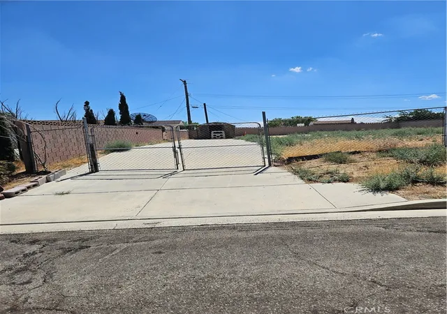 Homes for sale in Mojave, CA | 0 Carla St, Mojave, CA 93501 | MLS# DW26134442