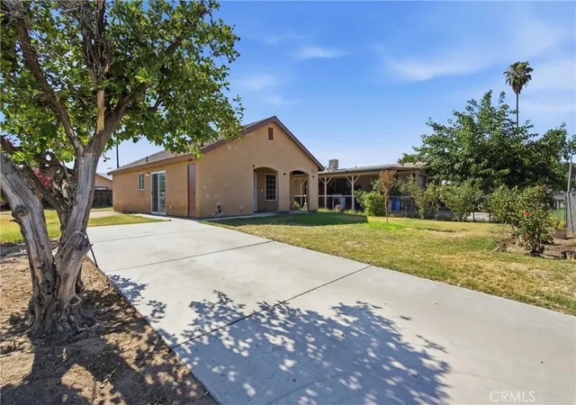 Homes for sale in Arvin, CA | 301 N Derby, Arvin, CA 93203 | MLS# NS26133501