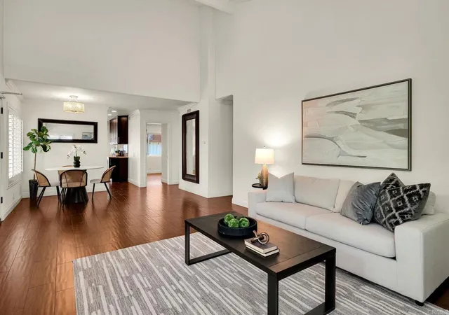 5th image of 8151 Caminito Sonoma, La Jolla, CA 92037 | MLS# NDP2605932