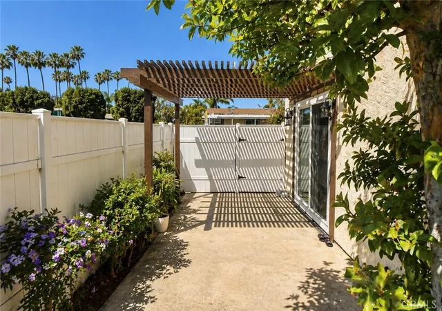 Homes for sale in Santa Ana, CA | 128 Fairview Street, Unit 1, Santa Ana, CA 92704 | MLS# PW26134389