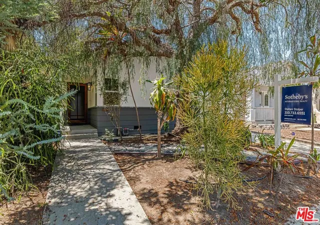 Homes for sale in Santa Monica, CA | 2416 29th St, Santa Monica, CA 90405 | MLS# 26849527