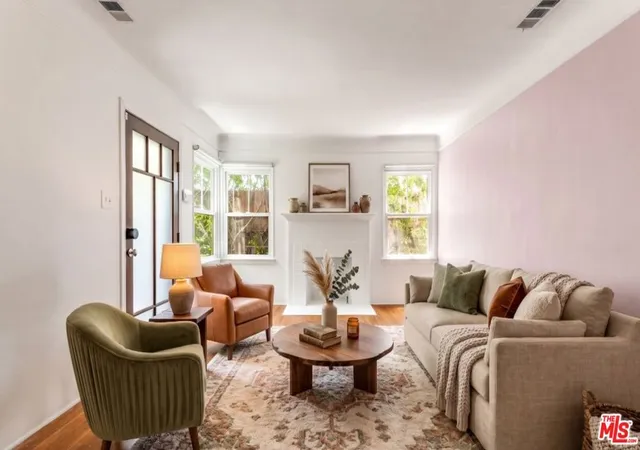 Homes for sale in Santa Monica, CA | 2416 29th St, Santa Monica, CA 90405 | MLS# 26849527