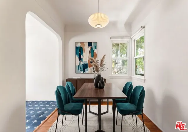 Homes for sale in Santa Monica, CA | 2416 29Th St, Santa Monica, CA 90405 | MLS# 26849527