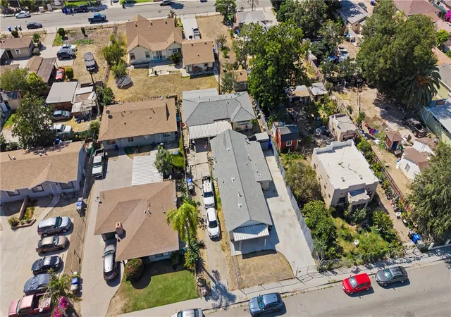 Homes for sale in Jurupa Valley, CA | 4053 Rubidoux Blvd, Jurupa Valley, CA 92509 | MLS# SW26134508