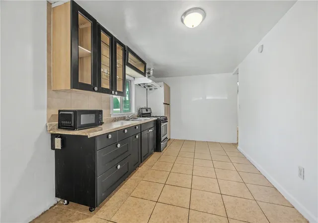 Homes for sale in Jurupa Valley, CA | 4053 Rubidoux Blvd, Jurupa Valley, CA 92509 | MLS# SW26134508