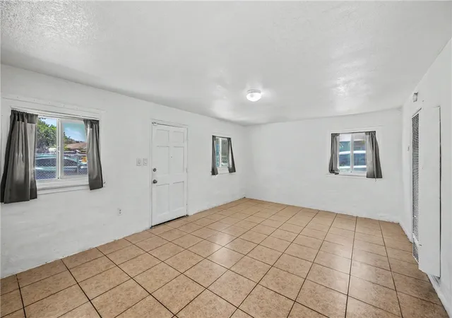 Homes for sale in Jurupa Valley, CA | 4053 Rubidoux Blvd, Jurupa Valley, CA 92509 | MLS# SW26134508
