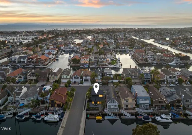 Photo 2 of Single family home for sale at 2350 Monaco Dr, Oxnard, CA 93035 | MLS# V1-37097 | Listing updated on 2026-09-25