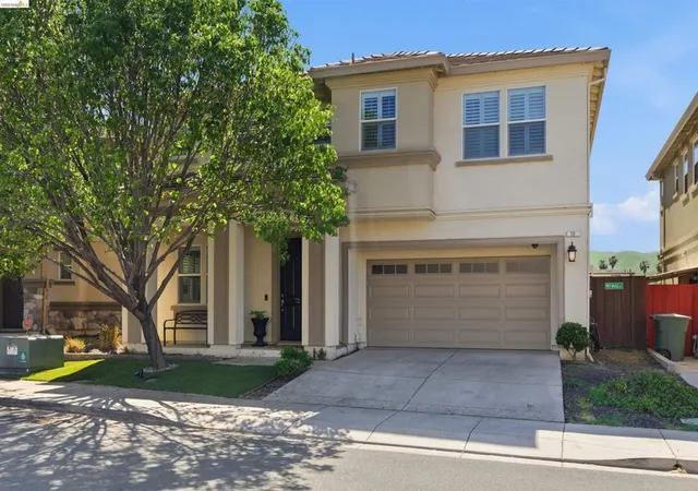 Homes for sale in Pittsburg, CA | 72 Greystone Pl, Pittsburg, CA 94565 | MLS# 41139024
