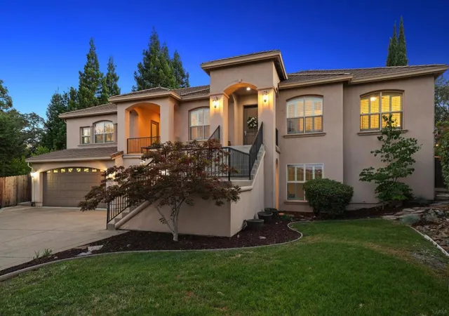 Photo 3 of Sale Pending at 4262 Hensley Cir, El Dorado Hills, CA 95762 | MLS# ML82051672 | Listing updated on 2026-10-02