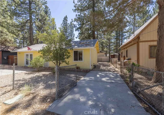 2nd image of 863 B Lane, Big Bear City, CA 92314 | MLS# IG26124461
