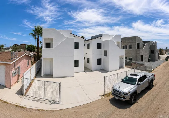 Multi family home for sale at 3305 3309 Clairemont Mesa Blvd, San Diego, CA 92117 | MLS# PTP2604719