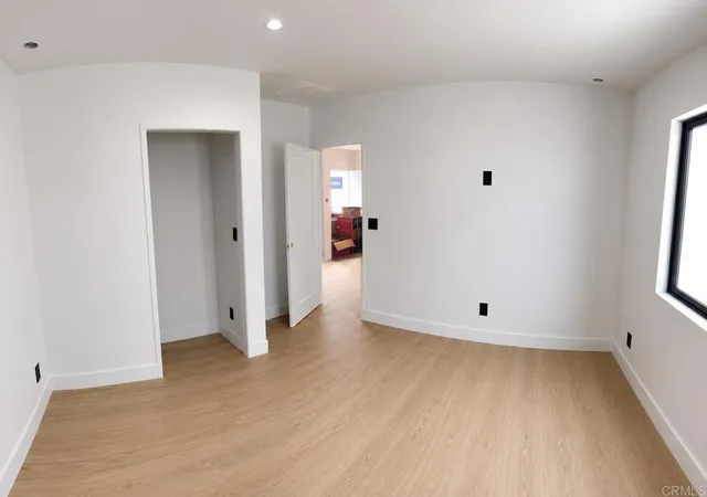Listing Photo 5 - Condo for sale in building located at 3305 3309 Clairemont Mesa Blvd, San Diego, CA 92117