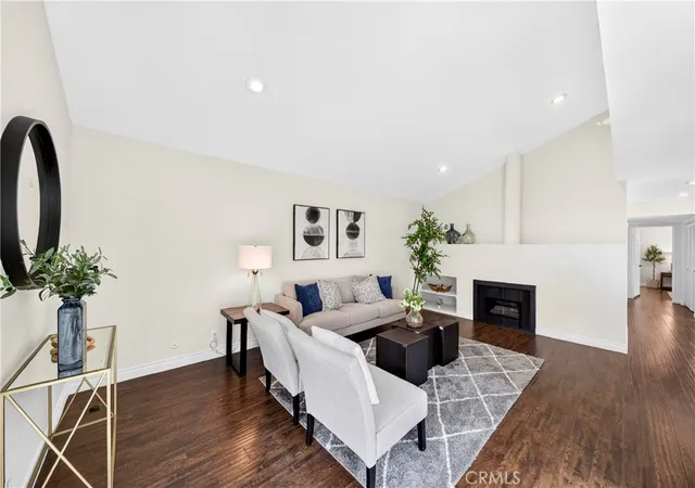 Photo 2 of Sale Pending at 5401 Twin Lakes Dr, Cypress, CA 90630 | MLS# PW26134299 | Listing updated on 2026-08-31
