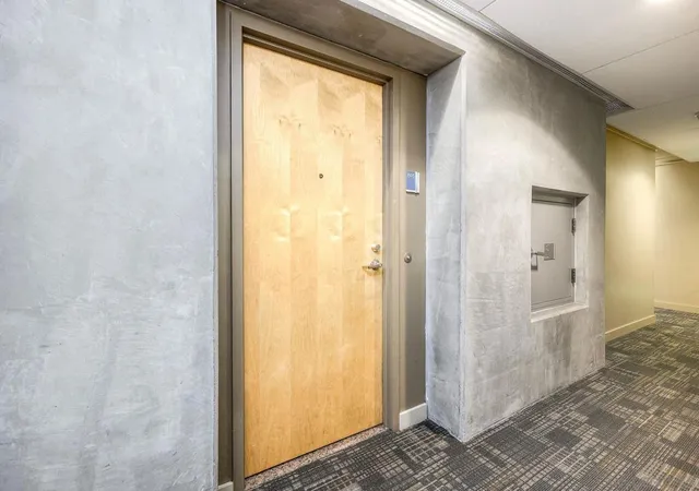 2nd image of 321 10Th #1505, San Diego, CA 92101 | MLS# 260014998SD