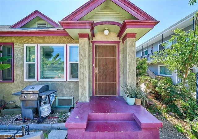 Photo 3 of Multi family home for sale at 1055  1059 Roswell, Long Beach, CA 90804 | MLS# AR26131948 | Listing updated on 2026-09-03