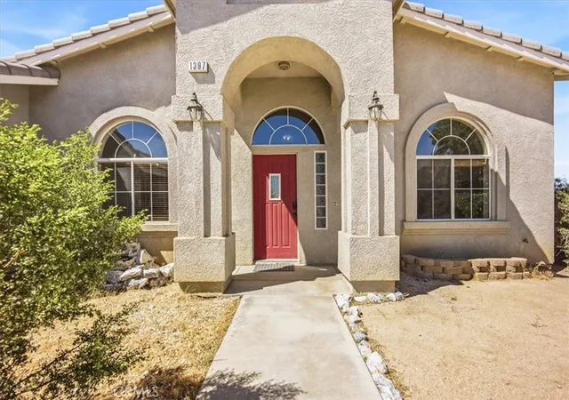Photo 3 of Single family home for sale at 1397 Sierra, Pinon Hills, CA 92372 | MLS# PW26131827 | Listing updated on 2026-06-25