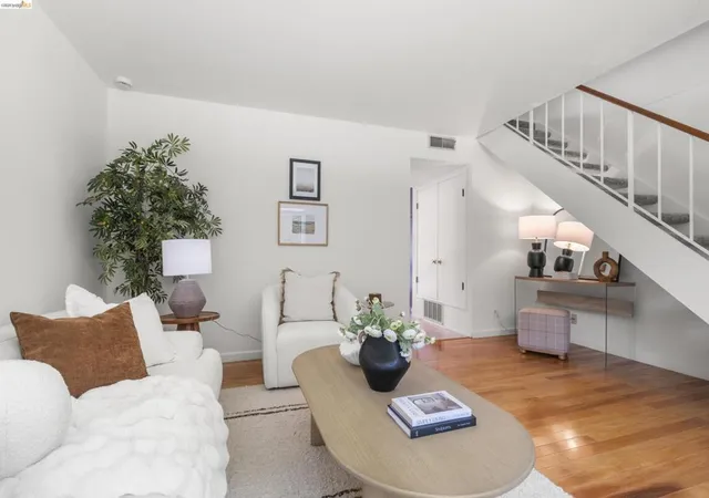 Homes for sale in Union City, CA | 515 Tamarack Dr #15, Union City, CA 94587 | MLS# 41139029