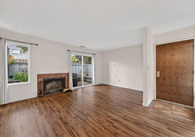 Photo 3 of Condo for sale at 4251 Sea Pines Ct, Capitola, CA 95010 | MLS# ML82050962 | Listing updated on 2026-10-05
