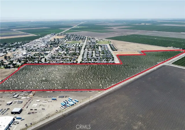 1st image of 1 S Placer Ave, San Joaquin, CA 93660 | MLS# FR26134564