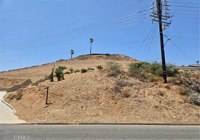 Homes for sale in Jurupa Valley, CA | 5623 Golden West Ave, Jurupa Valley, CA 92509 | MLS# RS26134614