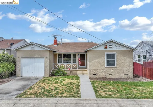 Homes for sale in Richmond, CA | 929 31st Street, Richmond, CA 94804 | MLS# 41139043