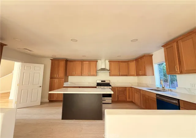 Photo 4 of Single family home for sale at 6222 Babcock, North Hollywood, CA 91606 | MLS# SR26133971 | Listing updated on 2026-06-20