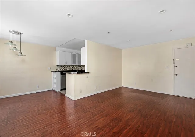 5th image of 5349 Newcastle #20, Encino, CA 91316 | MLS# SR26134304