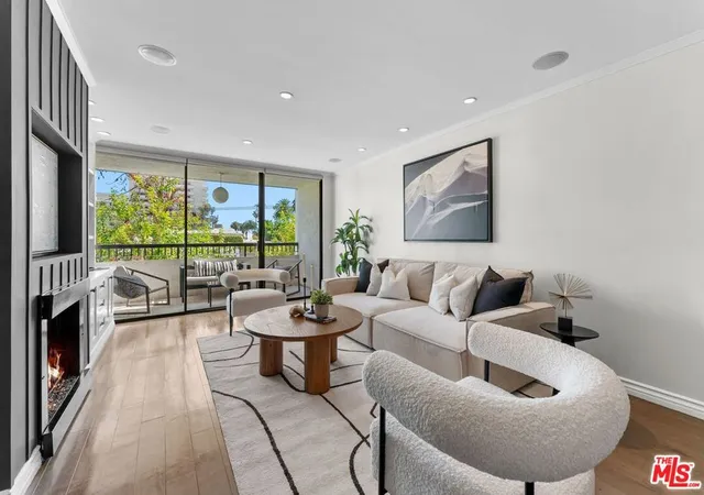 1st image of 906 N Doheny Dr #311, West Hollywood, CA 90069 | MLS# 26850073