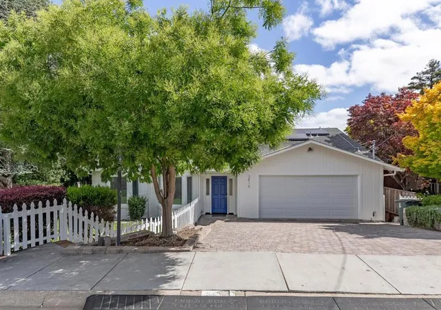Homes for sale in Belmont, CA | 3416 Plateau Dr, Belmont, CA 94002 | MLS# ML82050077