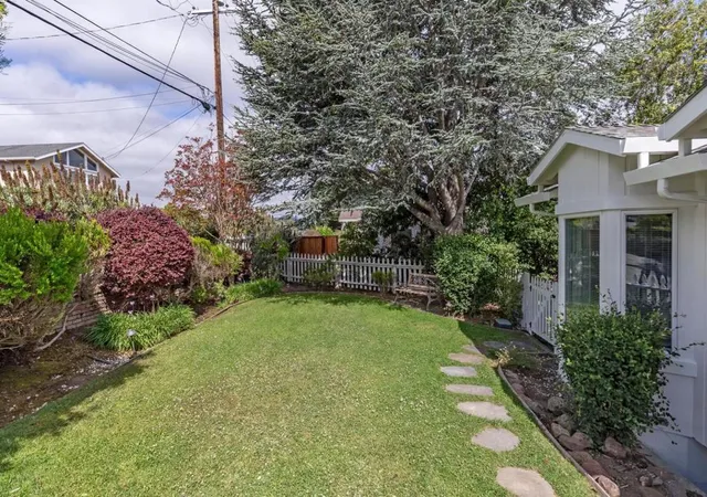 Homes for sale in Belmont, CA | 3416 Plateau Dr, Belmont, CA 94002 | MLS# ML82050077
