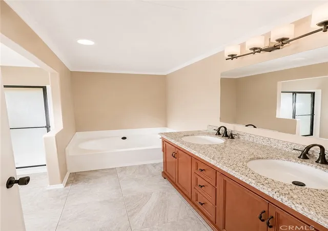 Photo 3 of Manufactured home for sale at 15455 Glenoaks Blvd #226, Sylmar, CA 91342 | MLS# SR26134799 | Listing updated on 2026-10-01