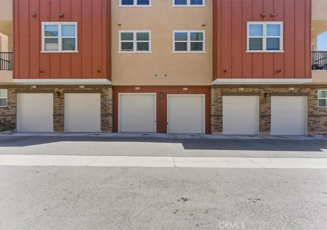 2nd image of 8847 Jacaranda Ave, Montclair, CA 91763