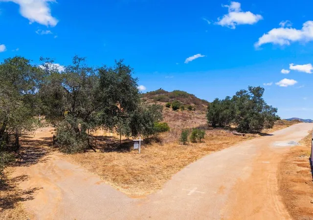 Homes for sale in Fallbrook, CA | 0 Tierra Nuevo, Fallbrook, CA 92028 | MLS# NDP2605955