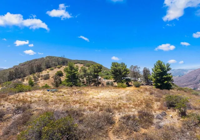 Homes for sale in Fallbrook, CA | 0 Tierra Nuevo, Fallbrook, CA 92028 | MLS# NDP2605955