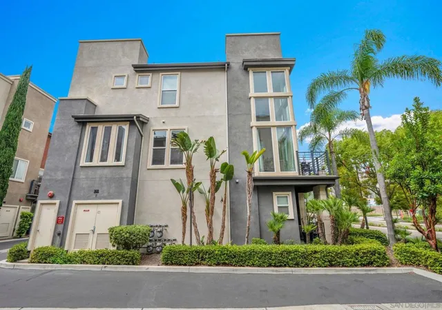 Photo 3 of Sale Pending at 2432 Via Alta, San Diego, CA 92108 | MLS# 260015041SD | Listing updated on 2026-09-28