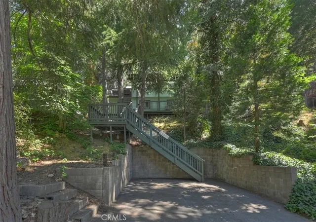 Photo 3 of Single family home for sale at 23869 Wildwood, Crestline, CA 92325 | MLS# IG26134839 | Listing updated on 2026-10-01