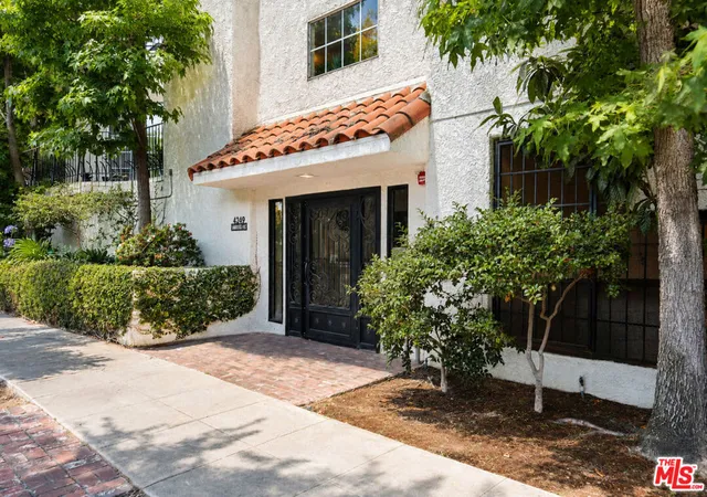 Photo 2 of Sale Pending at 4249 Longridge Ave #209, Studio City, CA 91604 | MLS# 26850183 | Listing updated on 2026-10-10
