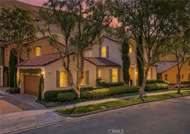 Photo 3 of Sale Pending at 58 Shade Tree, Irvine, CA 92603 | MLS# OC26134900 | Listing updated on 2026-10-04