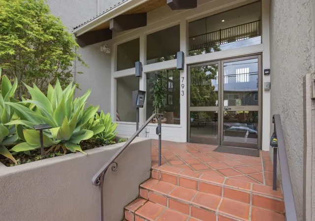 Homes for sale in San Carlos, CA | 793 Elm St #21, San Carlos, CA 94070 | MLS# ML82051744