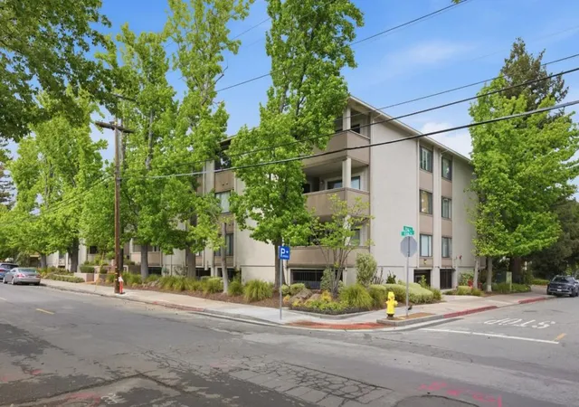 Homes for sale in San Carlos, CA | 793 Elm St #21, San Carlos, CA 94070 | MLS# ML82051744