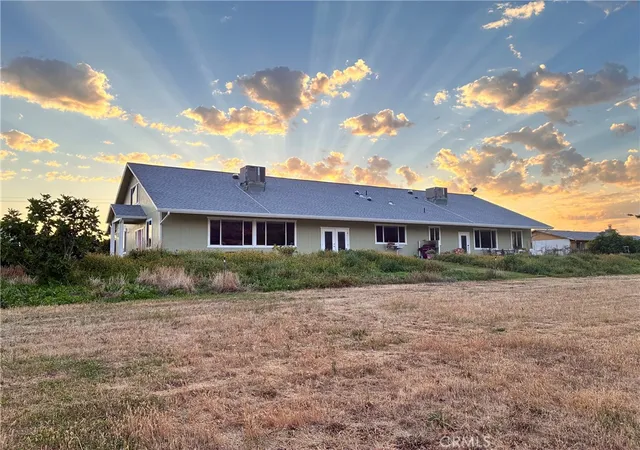 Homes for sale in Upper Lake, CA | 2260 Lakeshore, Upper Lake, CA 95485 | MLS# LC26133182