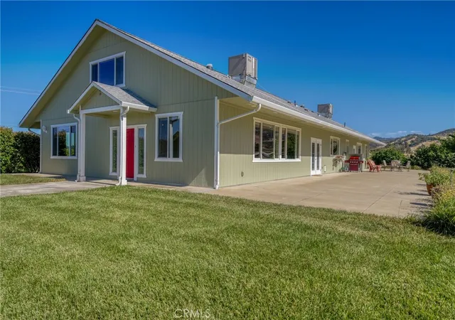 Homes for sale in Upper Lake, CA | 2260 Lakeshore, Upper Lake, CA 95485 | MLS# LC26133182