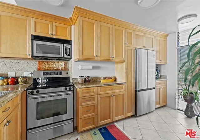 Homes for sale in Marina Del Rey, CA | 4265 Marina City Dr #1005, Marina Del Rey, CA 90292 | MLS# 26850215