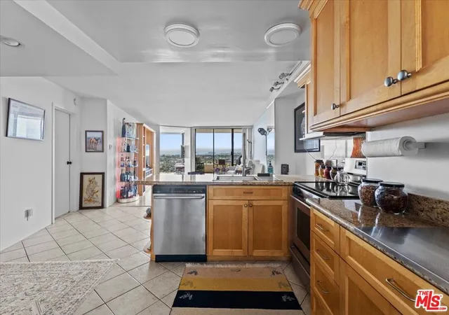 Homes for sale in Marina Del Rey, CA | 4265 Marina City Dr #1005, Marina Del Rey, CA 90292 | MLS# 26850215