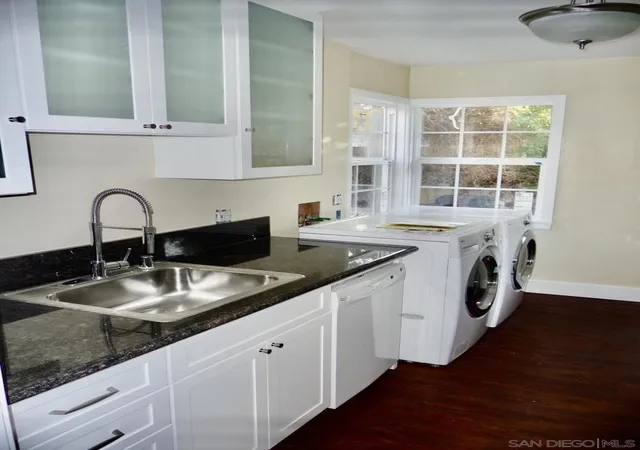 5th image of 4985 89 Narragansett Ave, San Diego, CA 92107 | MLS# 260015054SD