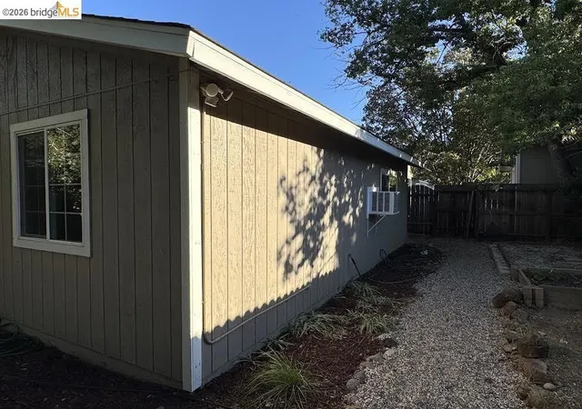 4th image of 208 Circuit Dr, Roseville, CA 95678 | MLS# 41139099