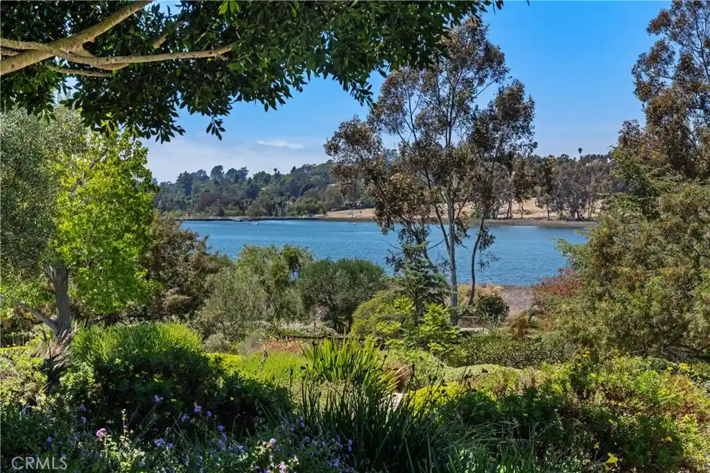 Photo 1 of Mansion for sale at 6533 Lago Lindo, Rancho Santa Fe, CA 92067 | MLS# PV26134930 | Listing updated on 2026-10-27