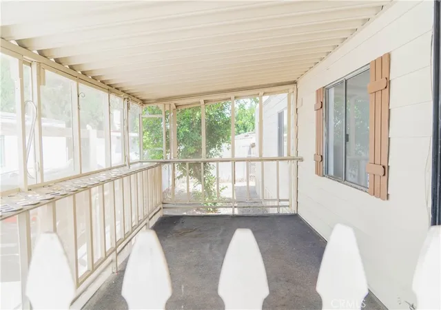 Photo 3 of Sale Pending at 995 Pomona #33, Corona, CA 92882 | MLS# IV26135003 | Listing updated on 2026-10-06