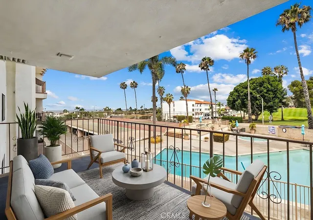 Photo 4 of Condo for sale at 2501 S El Camino Real #206, San Clemente, CA 92672 | MLS# OC26134969 | Listing updated on 2026-09-23