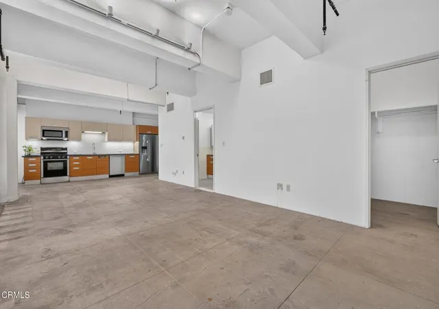 5th image of 746 S Los Angeles St #809, Los Angeles, CA 90014 | MLS# P1-27699